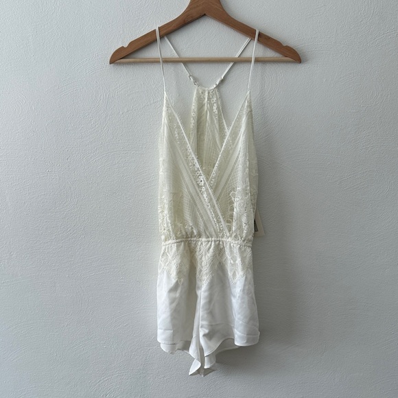 The Genevive Romper from the Flora Nikrooz Collection - Picture 3 of 9